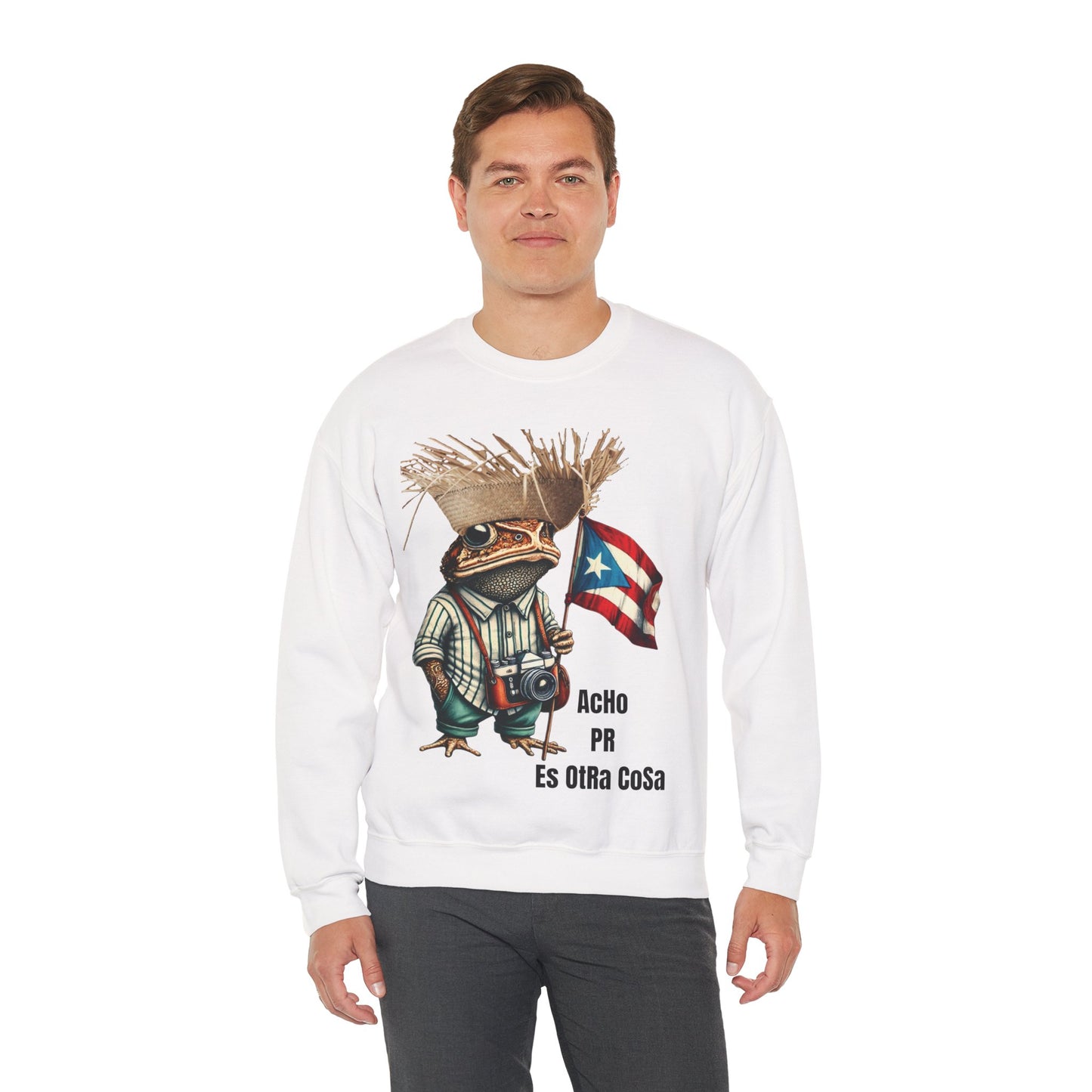 Acho PR es Otra Cosa Unisex Sweatshirt Sudadera Orgullo Boricua Diseño Exclusivo Sapo Concho Pava Bandera Pr | Blanca | 4everBoricua