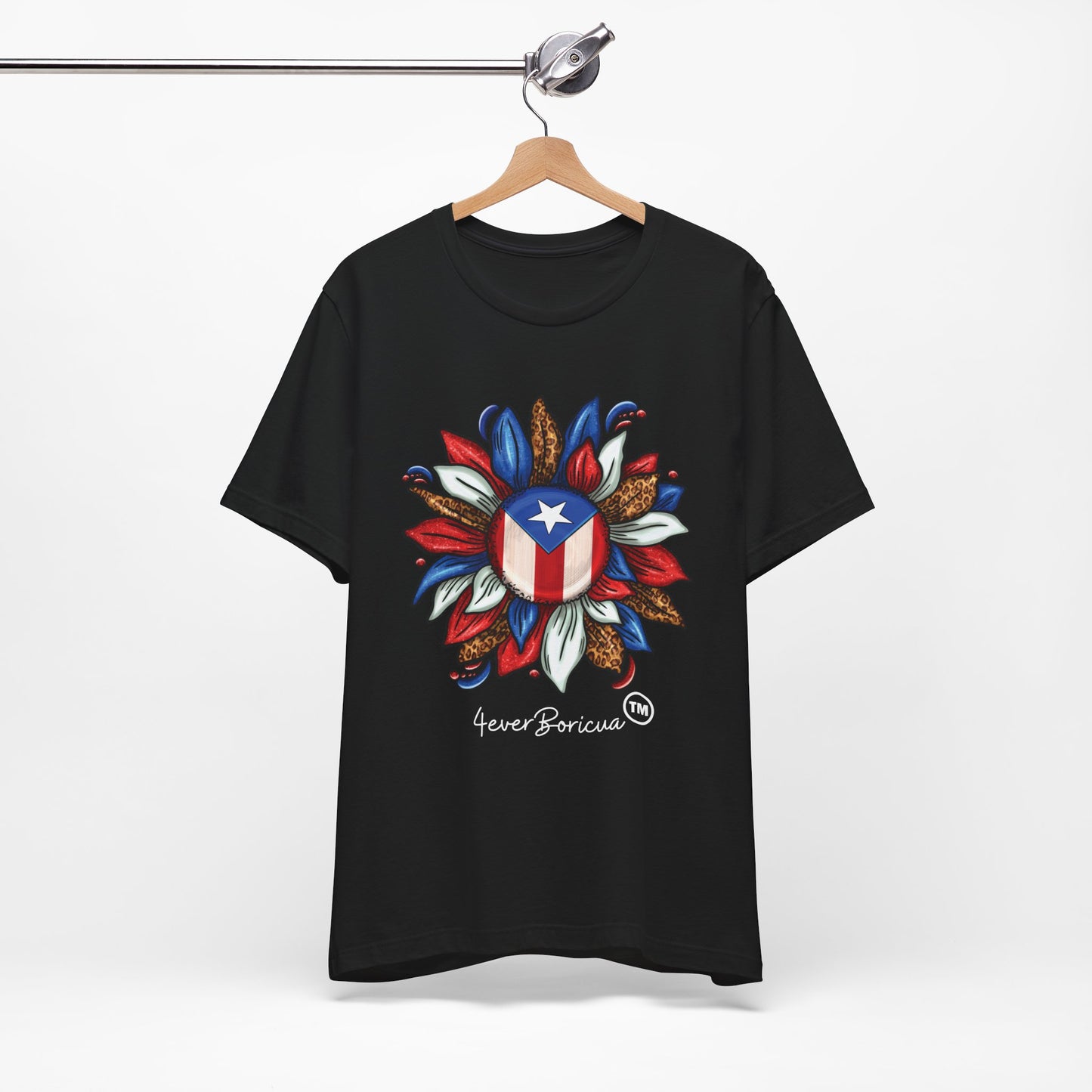 CAMISETA PR UNISEX PUERTO RICAN BLOOMING FLAG T-SHIRT Black | 4EVERBORICUA
